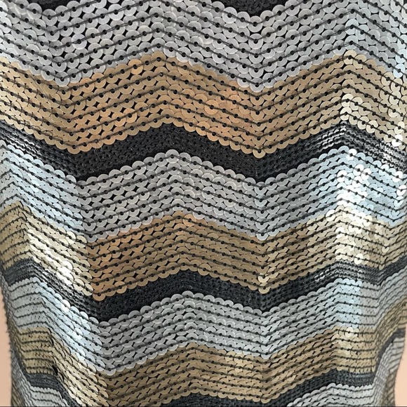 Express Sequined Tank Top Silver Gold  Chevron Scoop Neck Size S - Picture 6 of 11
